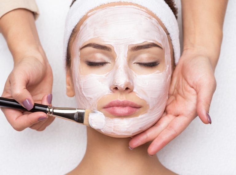 The Ultimate Guide to Personalized Facials